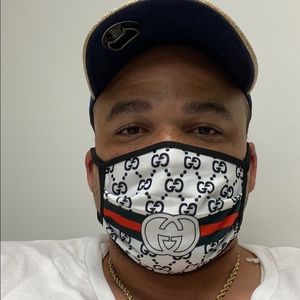 Meet your Posher, Aaron